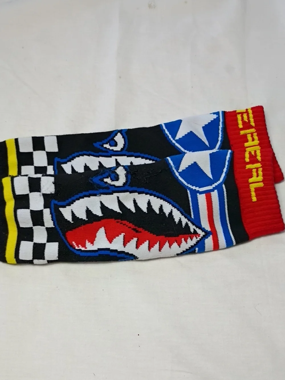 EUC O'Neill Pro MX Wingman Sox Crew Socks Size One Size Sharks